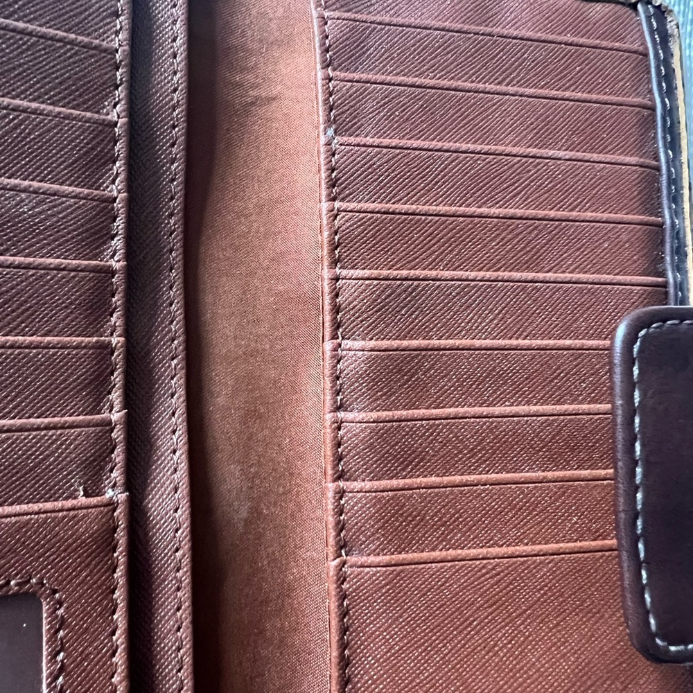 Fossil Leopard Print Wallet - Picture 6 of 7